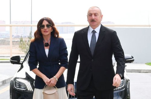 Ильхам Алиев и Мехрибан Алиева совершили визит в Губу