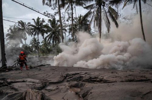 İndoneziyada vulkan püskürməsində ölənlərin sayı artdı