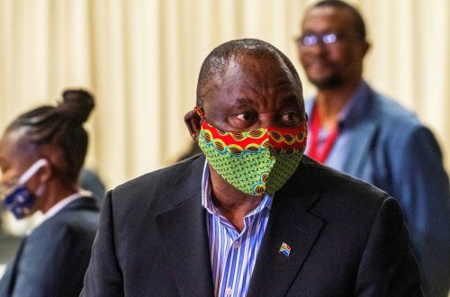 Президент ЮАР заявил о четвертой волне COVID-19 в стране