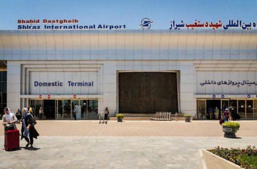 İranda sərnişin təyyarəsi təcili eniş edib