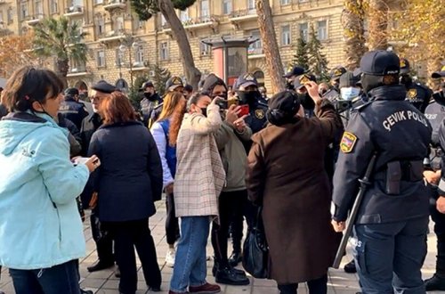 Bakının mərkəzində aksiyaya cəhd - DİN-dən reaksiya