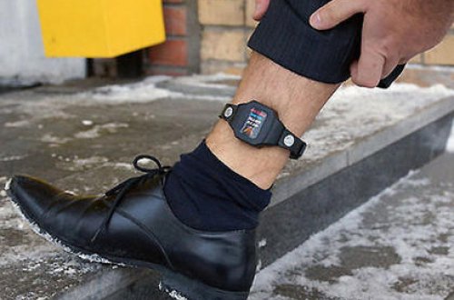 Məhkəmə keçmiş məmura elektron qolbağın taxılması ilə bağlı qərarı qüvvədə saxlayıb