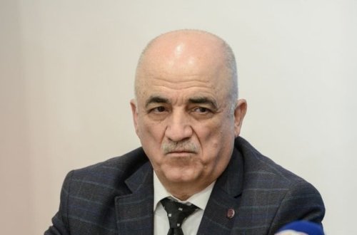 Alpinistlərin evindən külli miqdarda oğurluq etdiyi sabiq baş infeksionist məhkəmədə ifadə verib