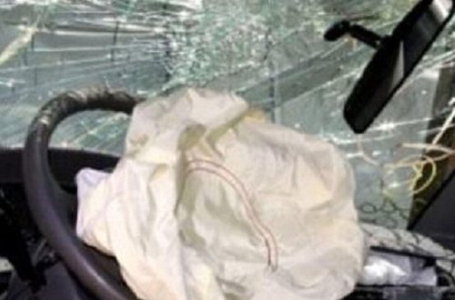 Füzulidə avtomobil traktorla toqquşub, ölən və xəsarət alan var