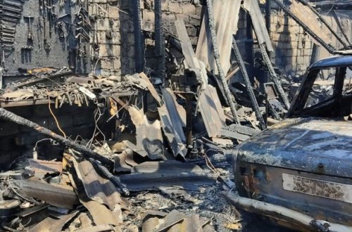 В Загатале сгорели три авторемонтных цеха