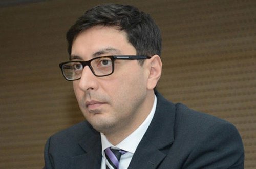 Nazir kadr islahatlarından danışdı