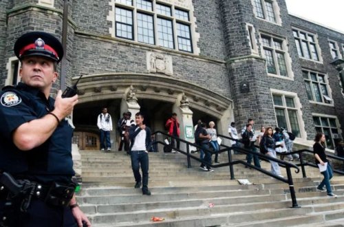 Kanadada məktəbdə insident baş verib, xəsarət alan var