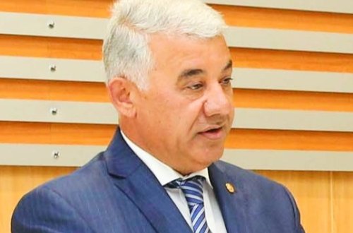 Heydər Əliyev: Əfsanələşmiş şəxsiyyət   