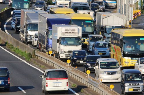 Минимум 24 человека пострадали в массовом ДТП в Японии