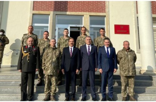 Səfir Türkiyənin Ağcabədidə yerləşən hərbi missiyasının qərargahına baş çəkib