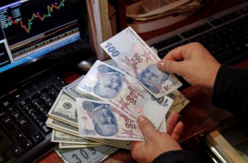 Türk lirəsindən növbəti antirekord