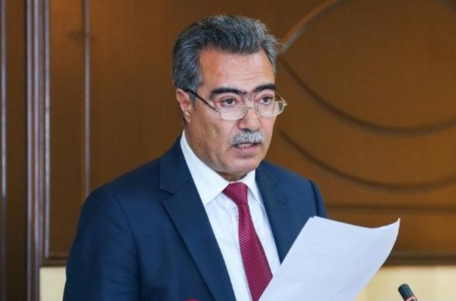 Vəkillər Vüqar Səfərli ilə birgə təqsirləndirilən şəxslərə bəraət istəyib