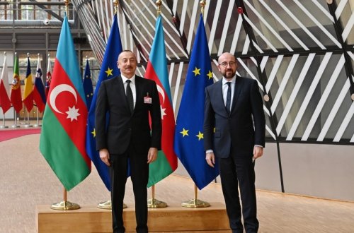 İlham Əliyev Şarl Mişellə Ermənistan-Azərbaycan sərhədinin delimitasiyasını müzakirə edib