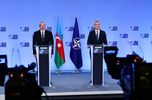 Генсек: НАТО поддерживает нормализацию отношений Азербайджана и Армении