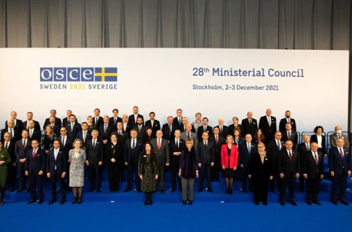 Ceyhun Bayramovun da iştirak etdiyi iclasda 15 nəfər koronavirusa yoluxub - Foto