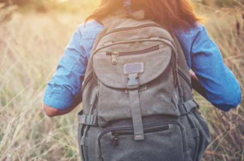 Yevlaxda 13 yaşlı qız itkin düşdü