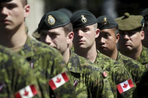 В Канаде военные подали в суд на Минобороны из-за принудительной вакцинации от коронавируса