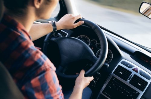 Narkotikin təsiri altında avtomobil idarə edən şəxslər həbs edilib