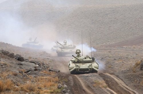 Azərbaycan Ordusu Naxçıvanda döyüş atışlı taktiki təlimlər keçirib