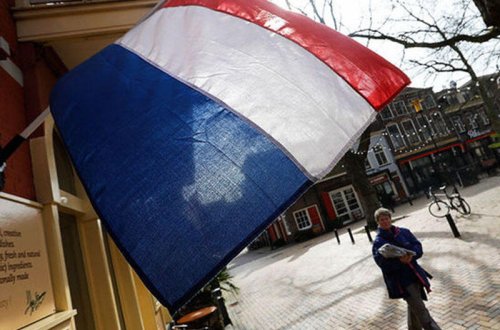 В Нидерландах депутат попал в скандал за сравнение вакцинации с холокостом