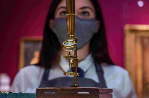 Darvinin 195 illik mikroskopu hərraca çıxarılacaq - FOTO