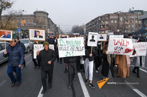 İrəvanda yenidən etiraz aksiyası keçirilir - VİDEO