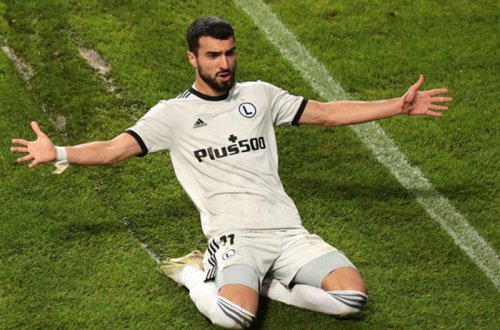 Mahir Emreliyə 2 milyon avroluq təklif