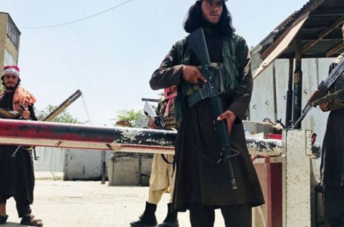 Talibandan qaçqınlara çağırış: Geri qayıdın