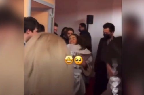 Erməni təmsilçisi Sonanı qucaqladı - Video