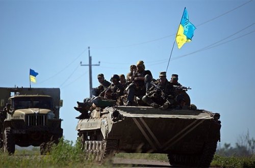 Ukraynalı hərbçilər Donbassda minaya düşdülər