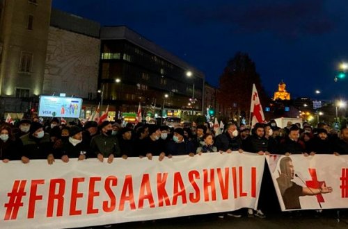 Tbilisidə Saakaşvilinin azad edilməsi tələbi ilə aksiya keçirilib
