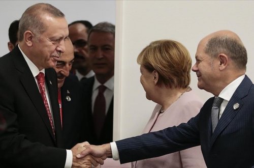 Ərdoğan Almaniya kansleri ilə regional məsələləri müzakirə edib