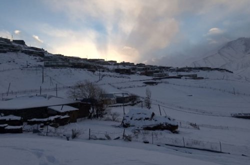 Şimal bölgəsinə 25 sm qar yağdı - Temperatur mənfi 8 dərəcəyədək endi (FOTO)