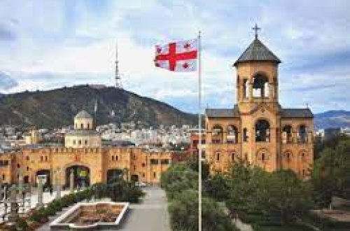 Gürcüstanda 10 günlük tətil elan olunub