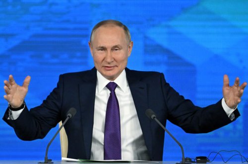 Putin Rusiyanın Ukrayna münaqişəsində tərəf olmadığını açıqlayıb