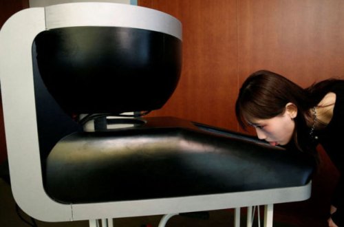 Sifariş etdiyimiz yeməyin dadını ekrandan dada biləcəyik – Yaponiyalı alimdən maraqlı ixtira