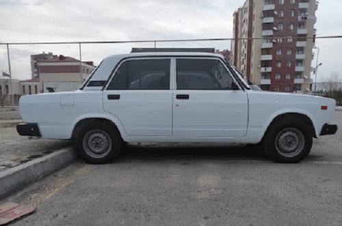 Maşınını saxladığı yeri xatırlamadı, polisə qaçırıldığını dedi