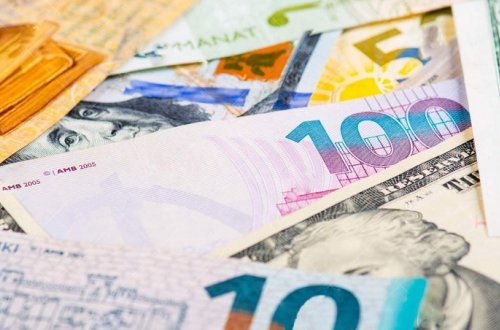 Mingəçevirdə çörək sexinə saxta əsginas təqdim edən şəxslər saxlanılıb