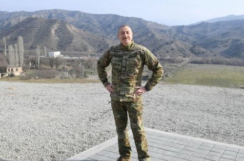 İlham Əliyev onu təbrik edənlərə təşəkkür edib