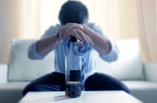 Xərçəng xəstəliyi riskini ikiqat artıran içki məlum olub