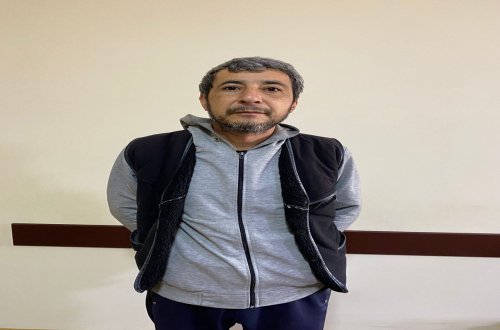 Kürdəmir sakinindən “Kalaşnikov” götürülüb