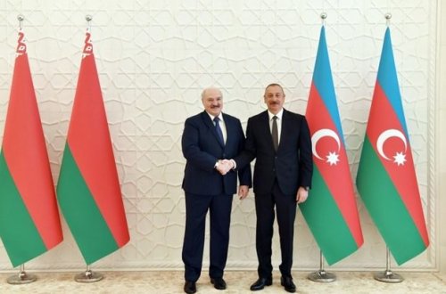 Aleksandr Lukaşenko Prezident İlham Əliyevi doğum günü münasibəti ilə təbrik edib