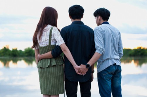 Bakıda şok olay: Qadın ərinin gözü qabağında başqa kişilərlə... – Təfərrüat