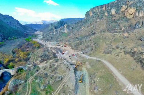 Qubadlı-Eyvazlı yolunun inşası sürətlə davam etdirilir - FOTO