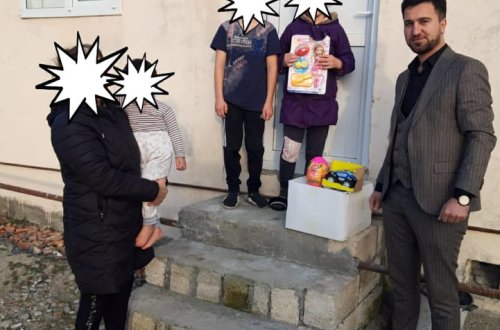 Deputatın təşəbbüsü ilə imkansız ailələrə bayram sovqatları verildi