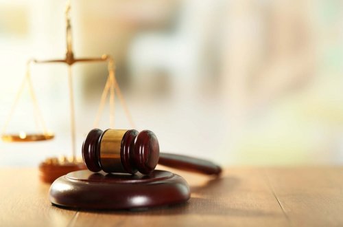 Bakıda qətl törətməkdə təqsirləndirilən şəxsin məhkəməsi başlayır