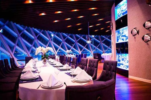 Bu gecə restoranlar saat 2-yə qədər işləyəcək