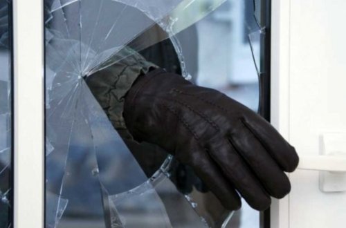 Bakıda market və köşkdən oğurluq edilib