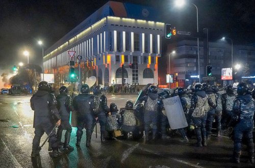 Almatıda fövqəladə vəziyyət elan edildi