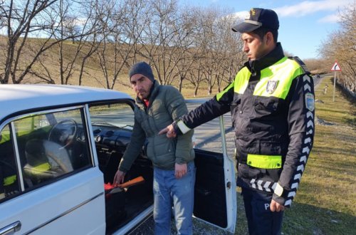 Avtomobilində silah gəzdirən şəxs tutulub